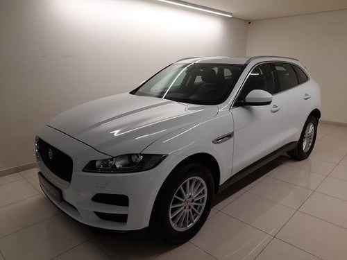 JAGUAR F-Pace 2.0i4D Prestige AWD 180