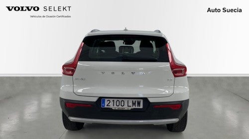 VOLVO XC40 T3 Momentum Pro