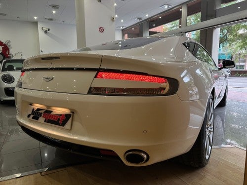 ASTON MARTIN Rapide 