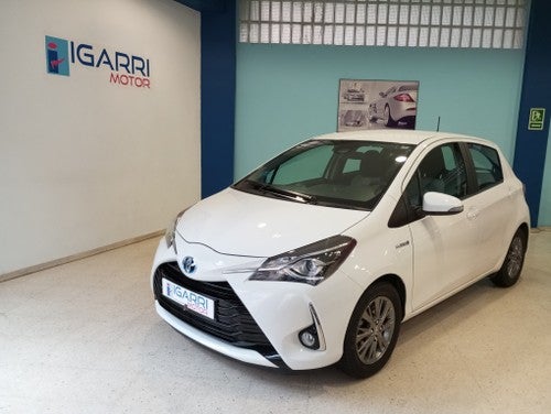 TOYOTA Yaris 100H 1.5 Active Tech