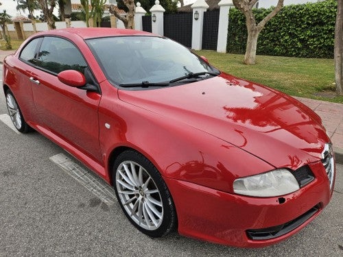 ALFA ROMEO GT 1.9JTD Distinctive