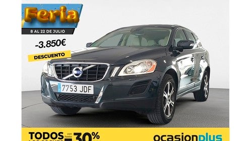 VOLVO XC60 T5 Momentum Aut. 245