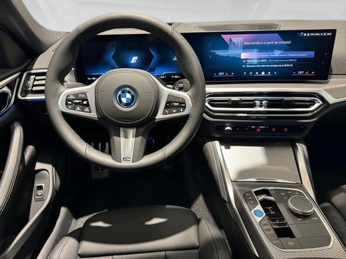 BMW i4 eDrive40