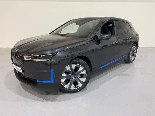 BMW iX xDrive 40