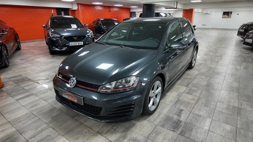 VOLKSWAGEN Golf 2.0 TSI GTI 220