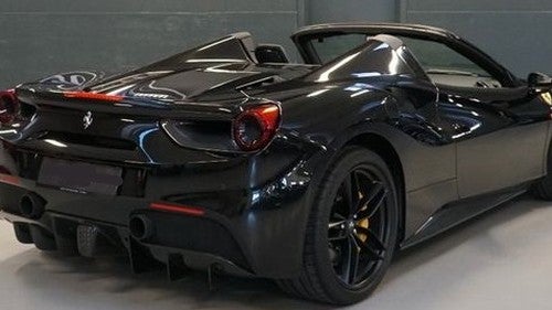 FERRARI 488 Spider 