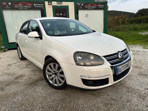 VOLKSWAGEN Jetta 1.9TDI Highline Bluemotion