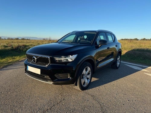 VOLVO XC40 T3 Momentum