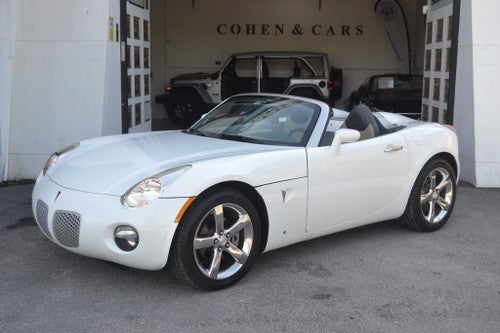 PONTIAC Solstice 