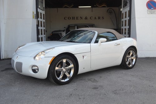 PONTIAC Solstice 