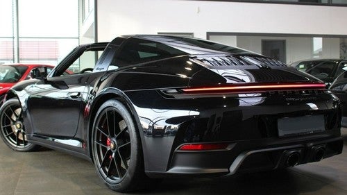 PORSCHE 911 Targa 4 GTS PDK