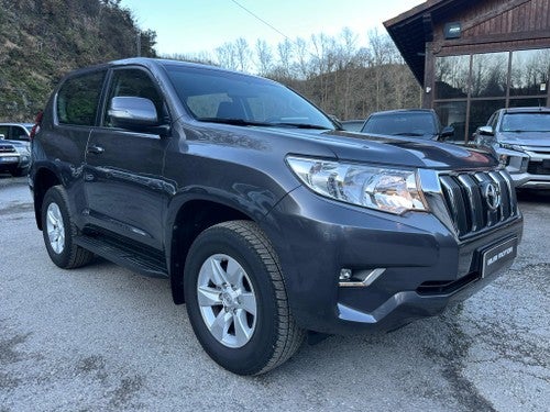 TOYOTA Land Cruiser D-4D VX