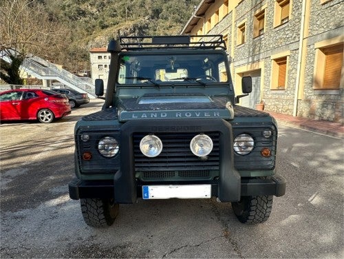 LAND-ROVER Defender 90 SW SE