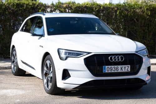 AUDI e-tron 55 quattro Advanced