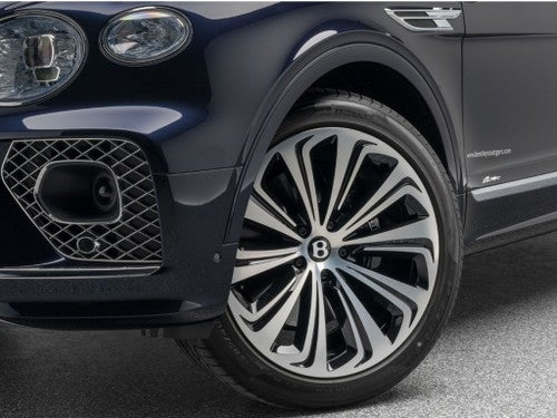 BENTLEY Bentayga V8