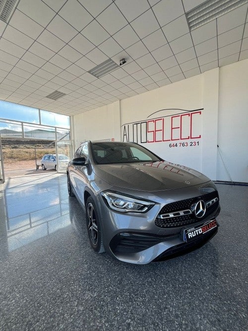 MERCEDES-BENZ Clase GLA 200d 4Matic 8G-DCT