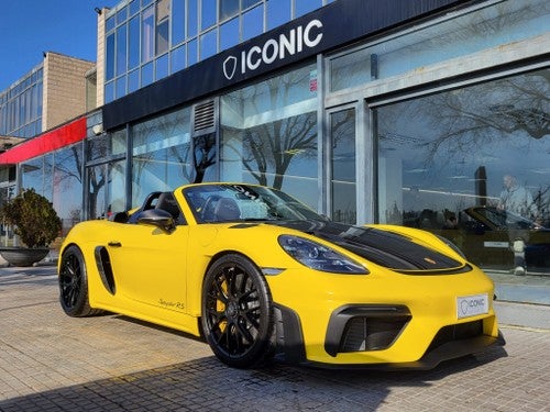 PORSCHE Cayman GT4 RS PDK