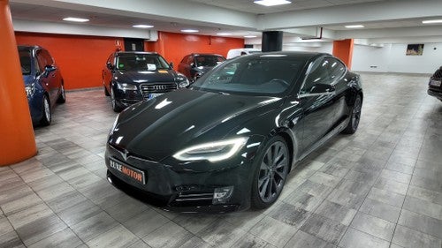 TESLA Model S Performance AWD