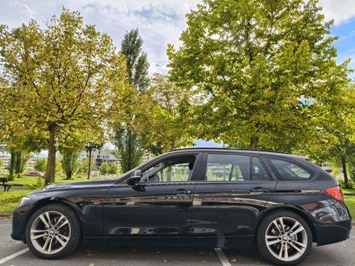 BMW Serie 3 318d Touring (0.0)