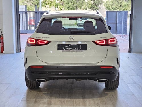 MERCEDES-BENZ Clase GLA 200d 4Matic 8G-DCT