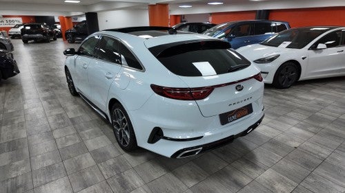 KIA Cee´d SW 1.6CRDI VGT GT Line 136