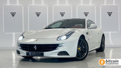 FERRARI FF 