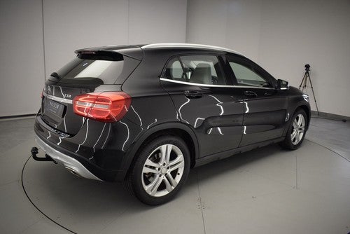 Mercedes-Benz GLA GLA 200 d