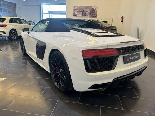 AUDI R8 5.2 FSI 397kW quattro S tronic Spyder