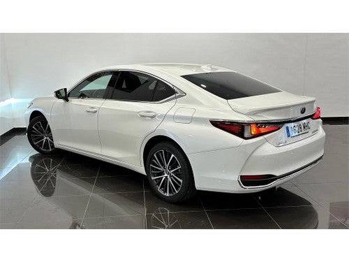 LEXUS ES SEDÁN PREMIUM 2.5 Hibrido HEV CVT (2WD)