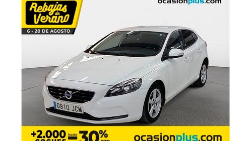 VOLVO V40 D2 Momentum 115