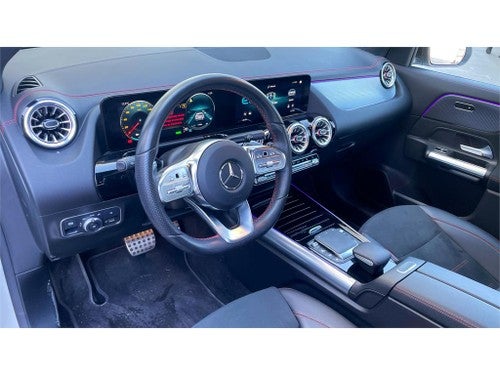 MERCEDES-BENZ EQA EQA 300 4MATIC