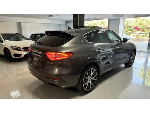 MASERATI Levante V6 275 HP D AWD GranSport