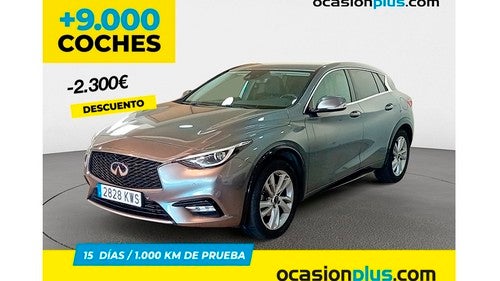 INFINITI Q30 1.6tc Premium Tech 7DCT 156