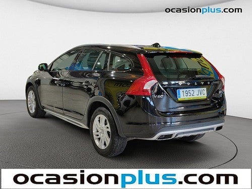 VOLVO V60 Cross Country 2.0 D3 Momentum Auto