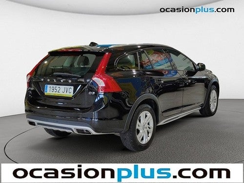 VOLVO V60 Cross Country 2.0 D3 Momentum Auto