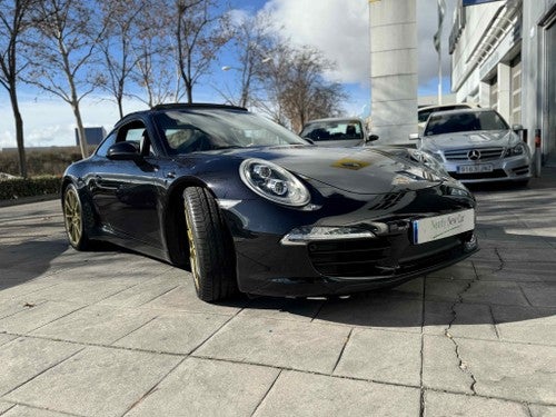 PORSCHE 911 Carrera 4 Coupé Black Edition PDK