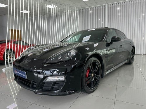 PORSCHE Panamera S