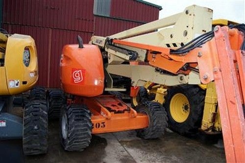 JLG 450 AJ (15 metros) 