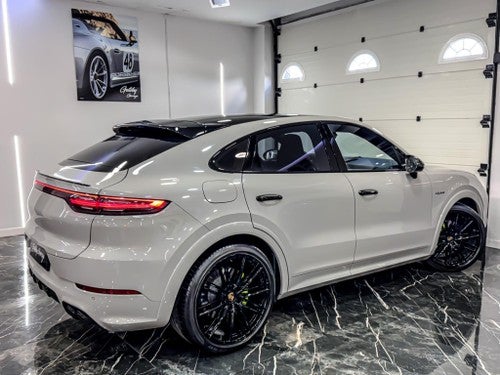 PORSCHE Cayenne E-Hybrid Coupé Aut.