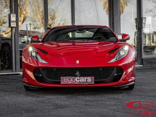 FERRARI 812 Superfast