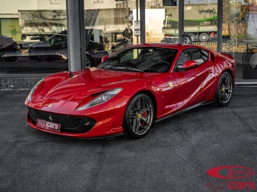 FERRARI 812 Superfast