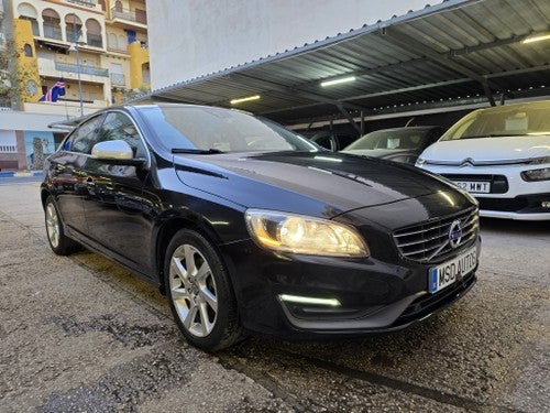 VOLVO S60 D3 Momentum