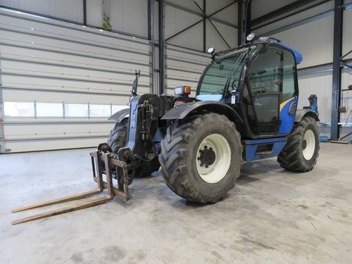 New Holland LM 5040 