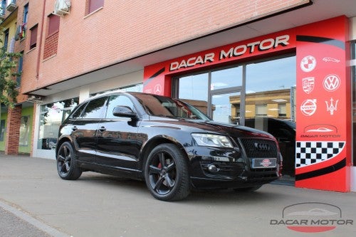 AUDI Q5 3.2 FSI quattro S-Tronic