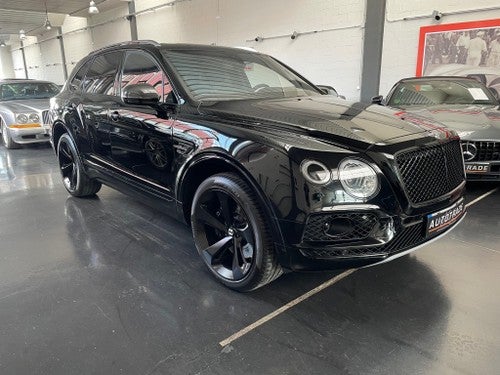 BENTLEY Bentayga V8