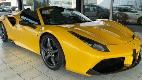 FERRARI 488 Spider 