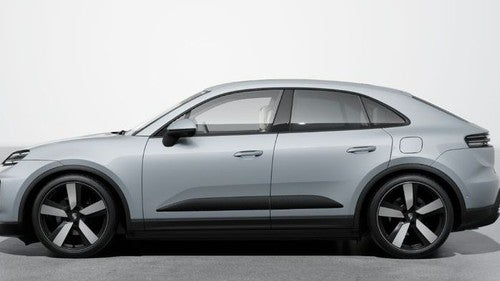 PORSCHE Macan 4