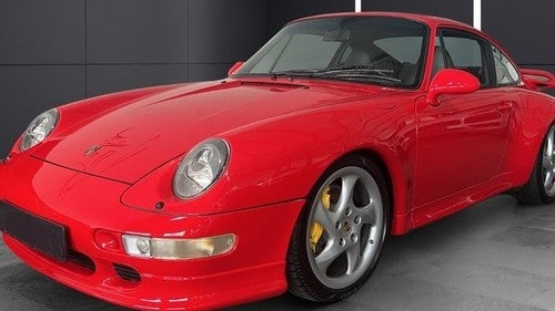 PORSCHE 911 Turbo (993)