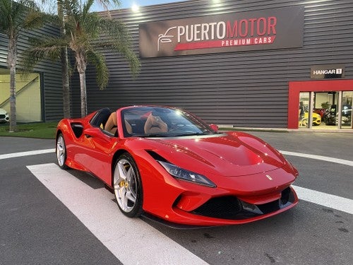 FERRARI F8 Tributo Spider