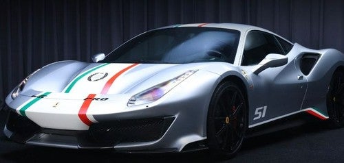 FERRARI 488 Pista